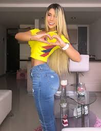 <em>Bianca, Cali</em>